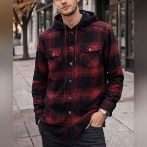 Kolby Red Black Plaid Button Up Shirt Size M Hooded Cotton Flannel NWT